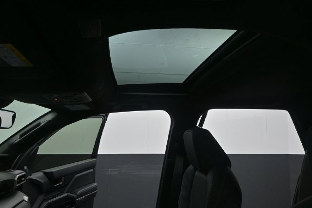 New 2026 Toyota 4Runner 4WD image 9