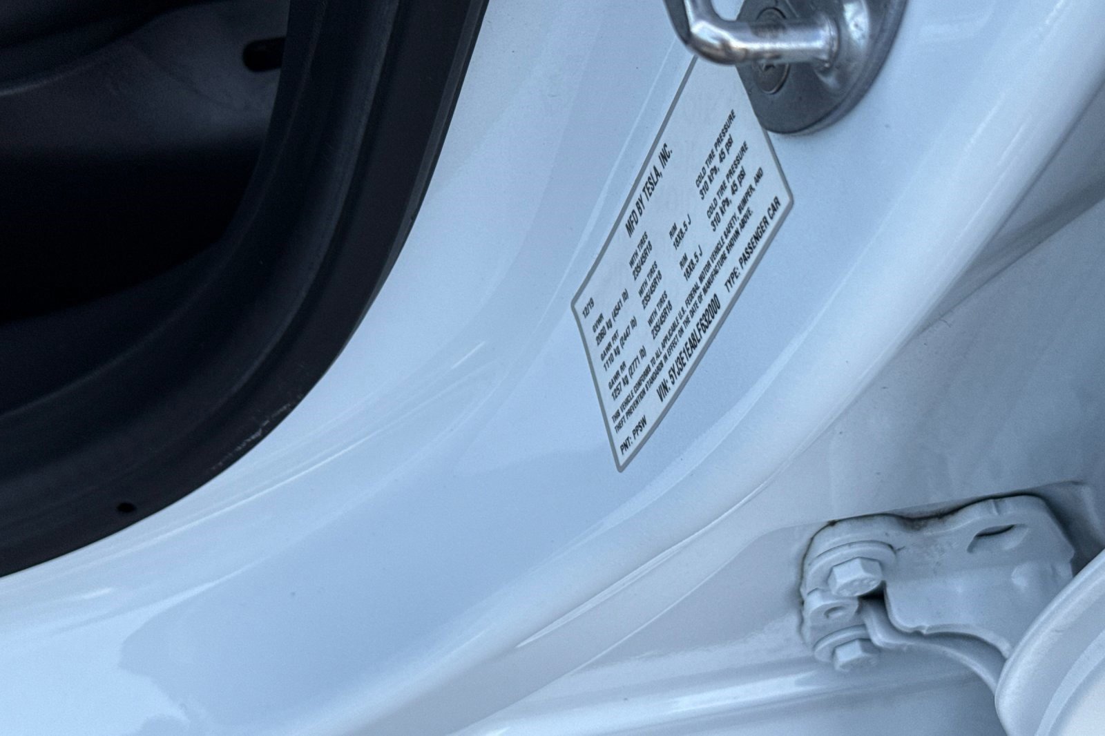 Used 2020 Tesla Model 3 Standard Range image 18