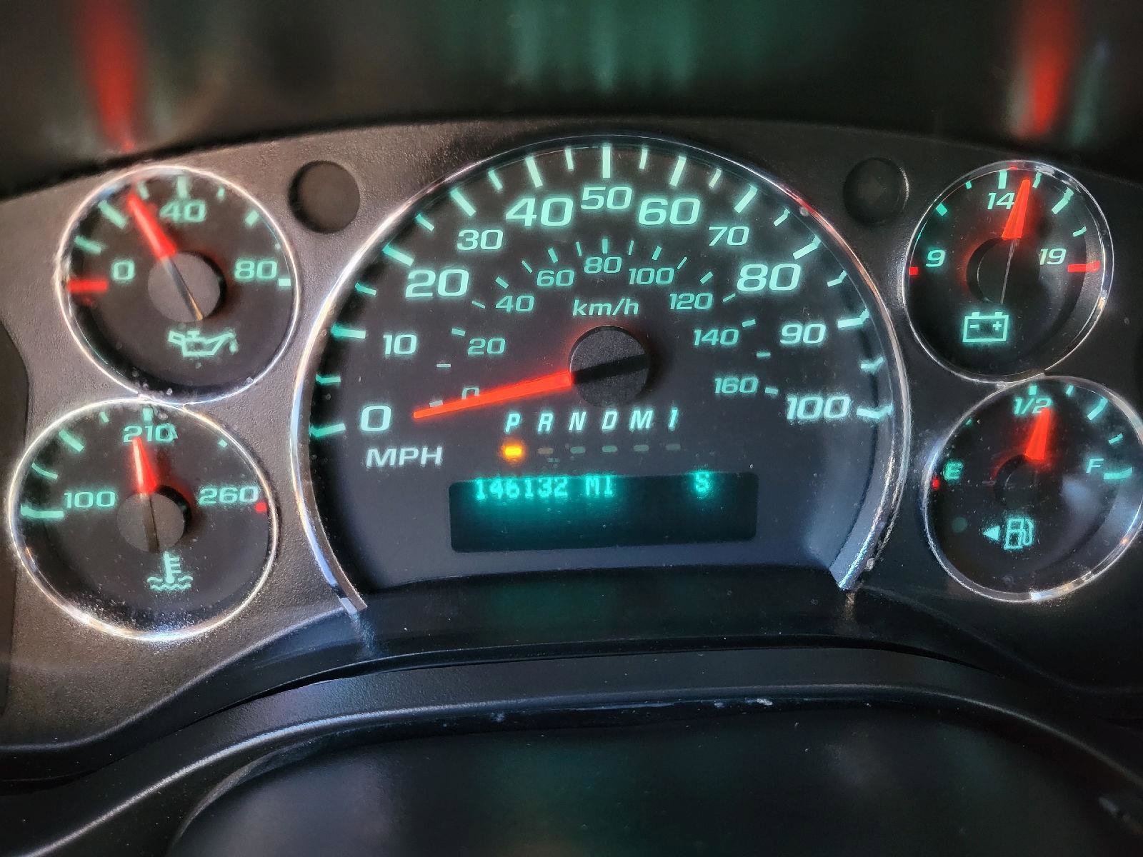 Used 2015 Chevrolet Express 2500 image 10