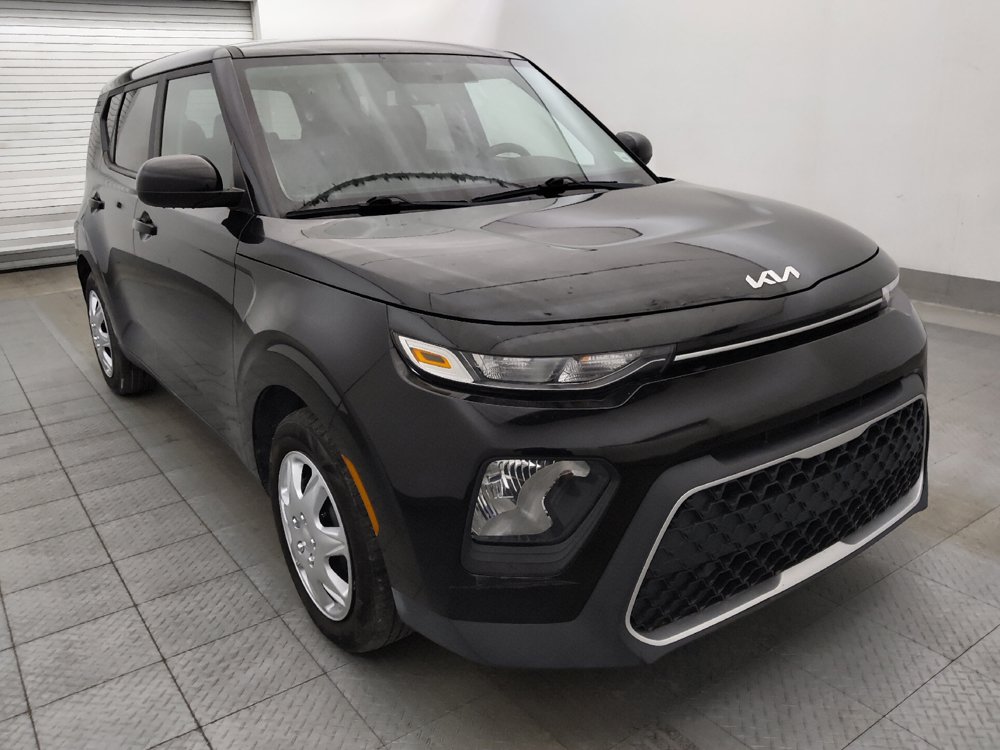 Used 2022 Kia Soul LX FWD image 13