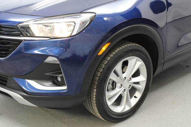Used 2023 Buick Encore GX Preferred w/ Cold Weather Comfort Package AWD/4WD image 4