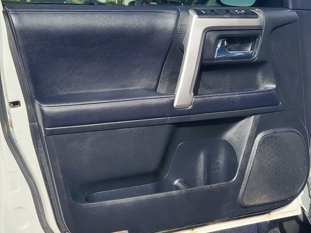 Used 2019 Toyota 4Runner SR5 Premium image 19