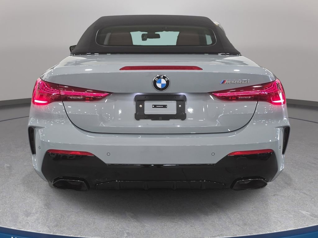 Certified 2025 BMW M440i Convertible w/ Parking Assistance Package RWD image 7