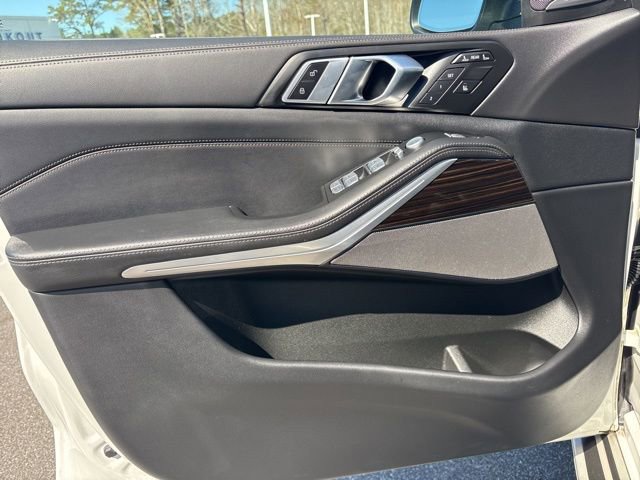 Used 2025 BMW X7 xDrive40i image 10