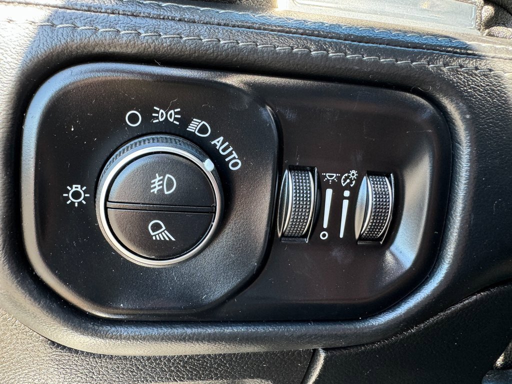 Used 2020 RAM 1500 Limited image 45