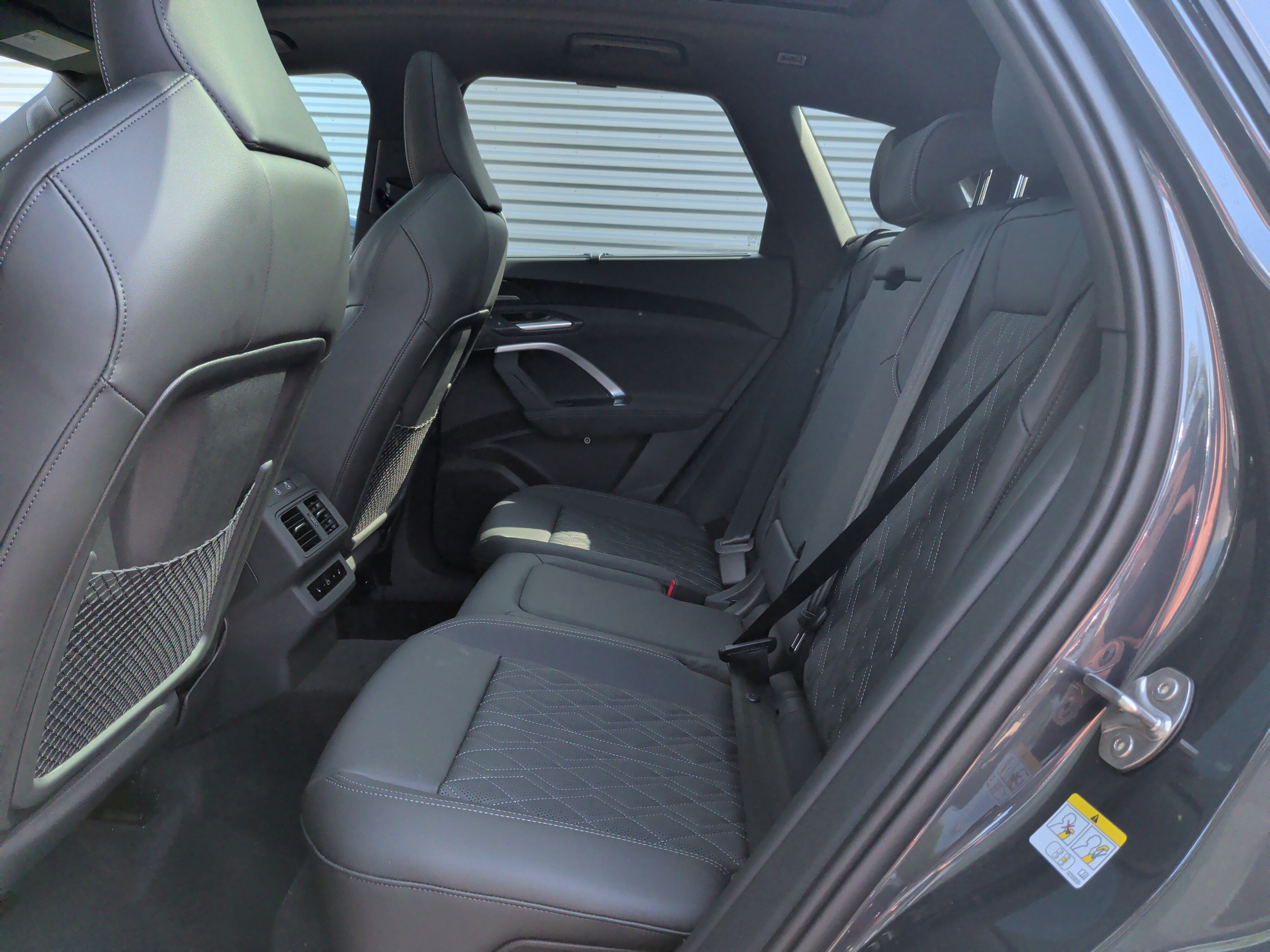 New 2026 Audi SQ5 Prestige AWD/4WD image 32