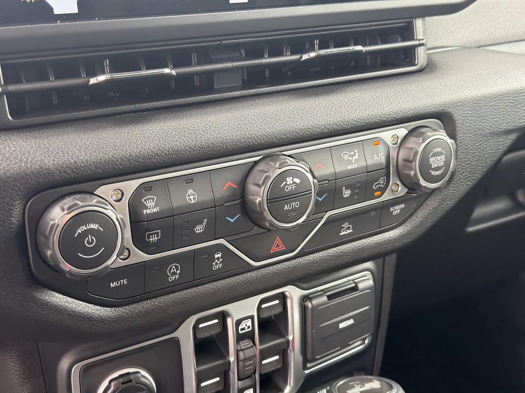 New 2026 Jeep Wrangler Unlimited Sport AWD/4WD image 6