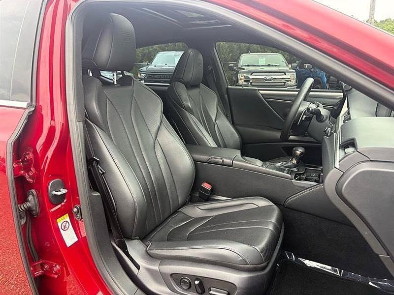 Used 2019 Lexus ES 350 F Sport w/ Accessory Package 2 FWD image 37
