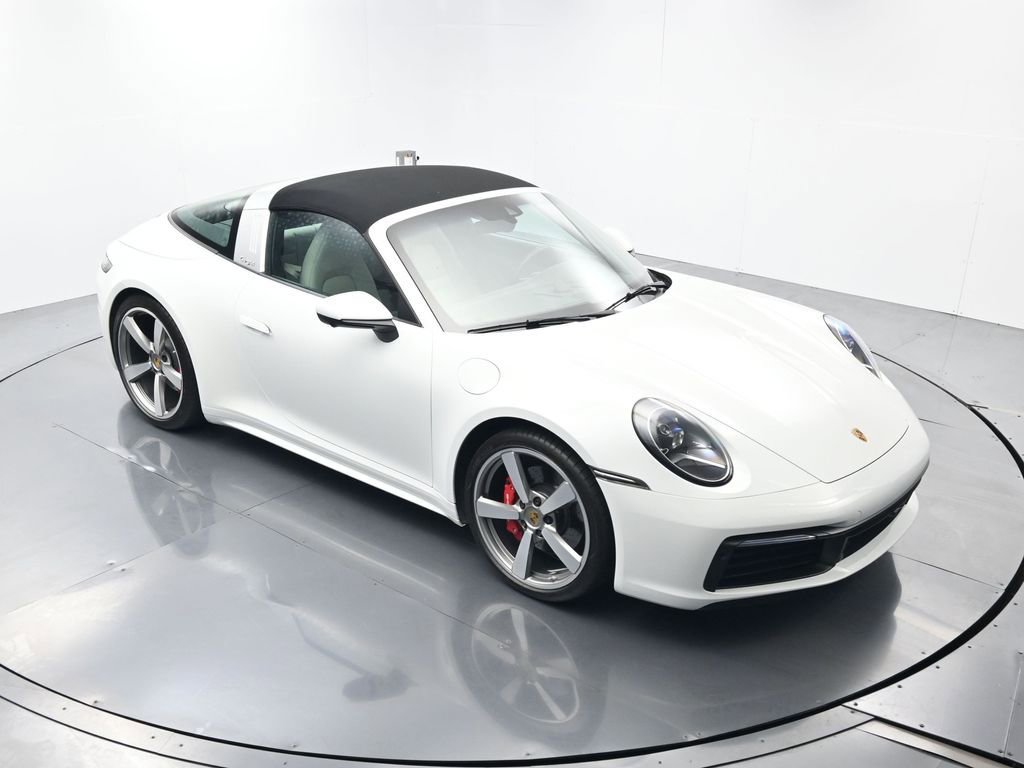 Certified 2021 Porsche 911 Targa 4S image 41