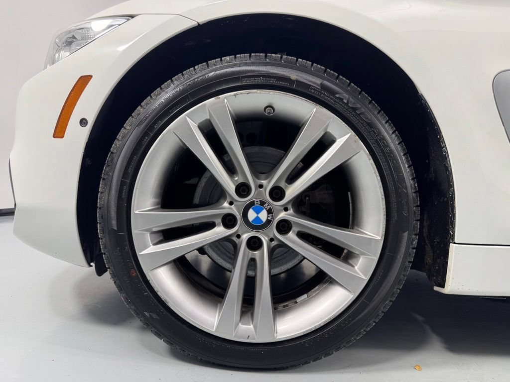 Used 2015 BMW 428i xDrive Convertible AWD/4WD image 17