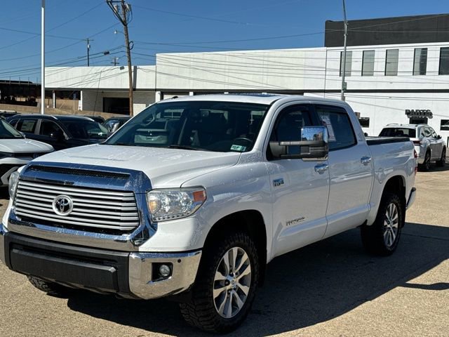 Used 2017 Toyota Tundra Limited w/ Limited Premium Package