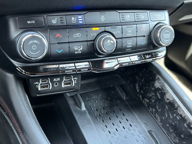 Used 2025 Dodge Durango R/T AWD/4WD image 33