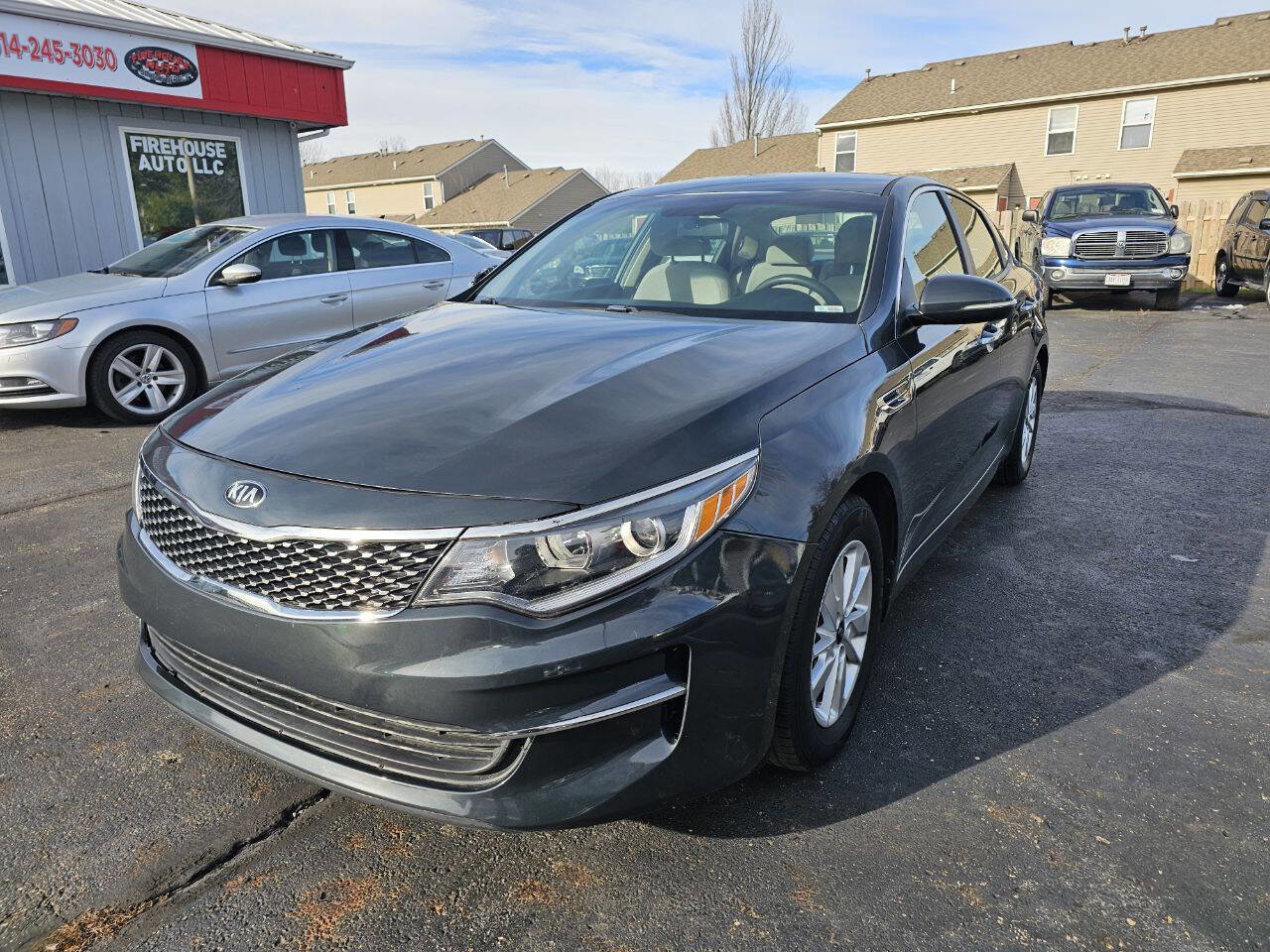 Used 2016 Kia Optima LX image 2