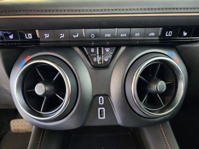 Used 2022 Chevrolet Blazer Premier image 27