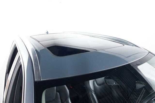 Certified 2023 Volvo XC90 B6 Ultimate w/ Lounge Package AWD/4WD image 4