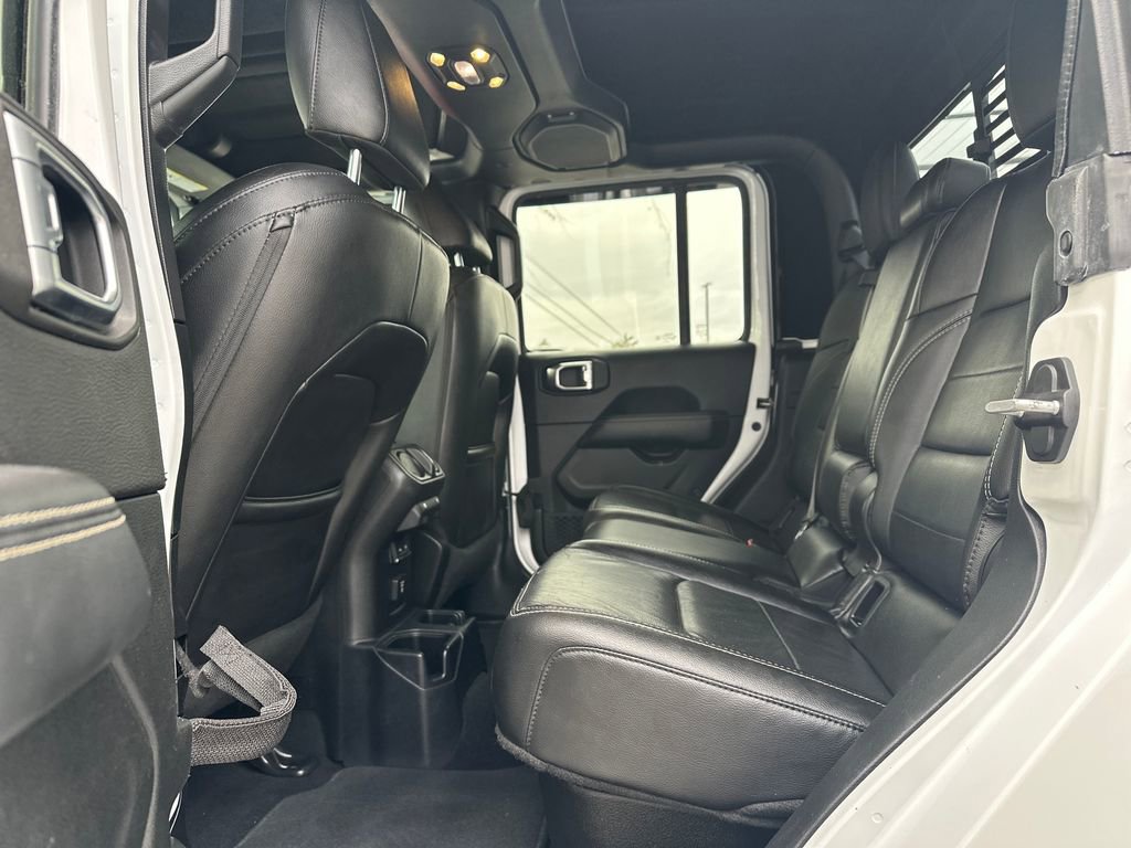 Used 2020 Jeep Gladiator Overland image 14