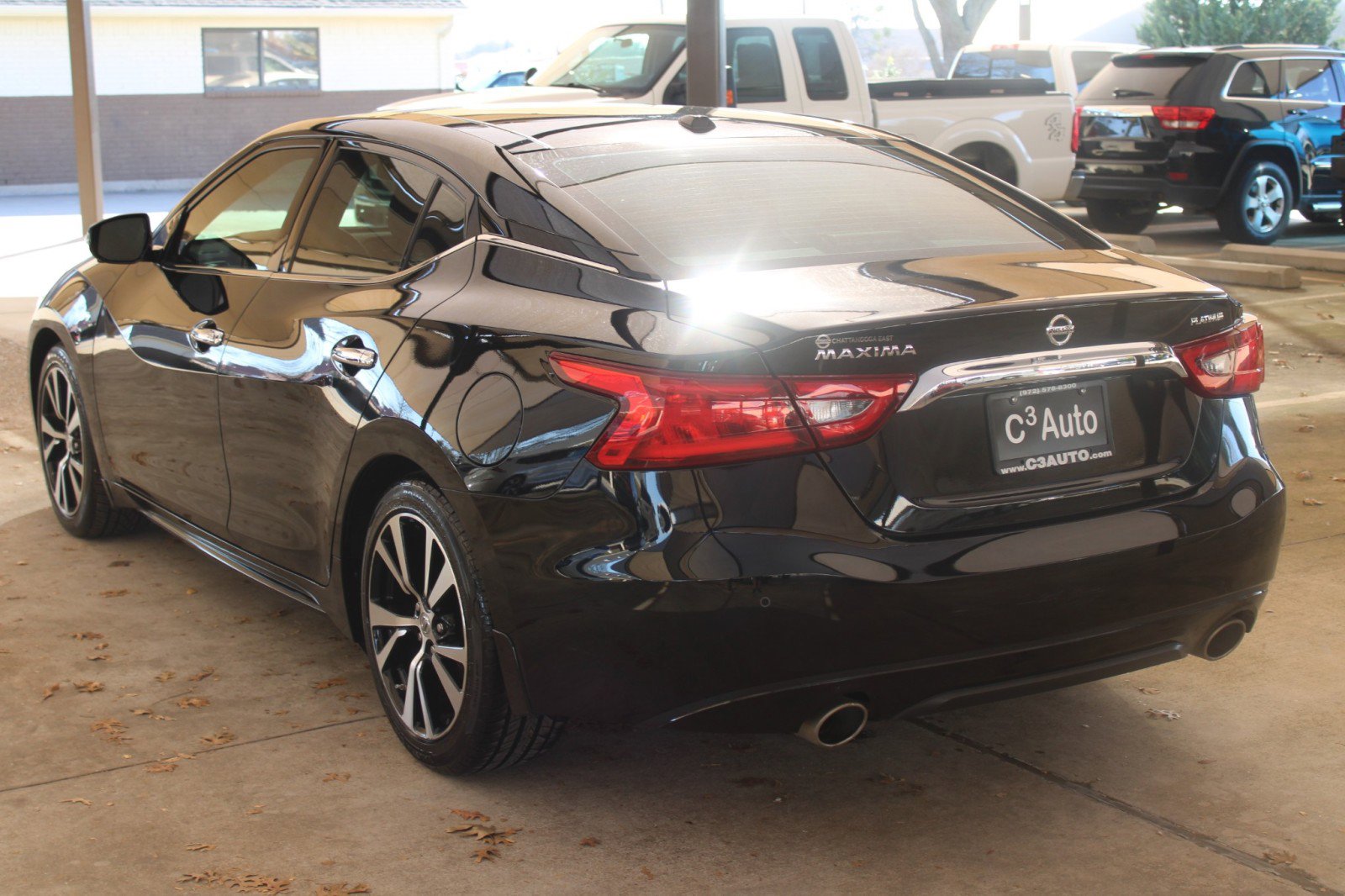 Used 2018 Nissan Maxima Platinum image 9