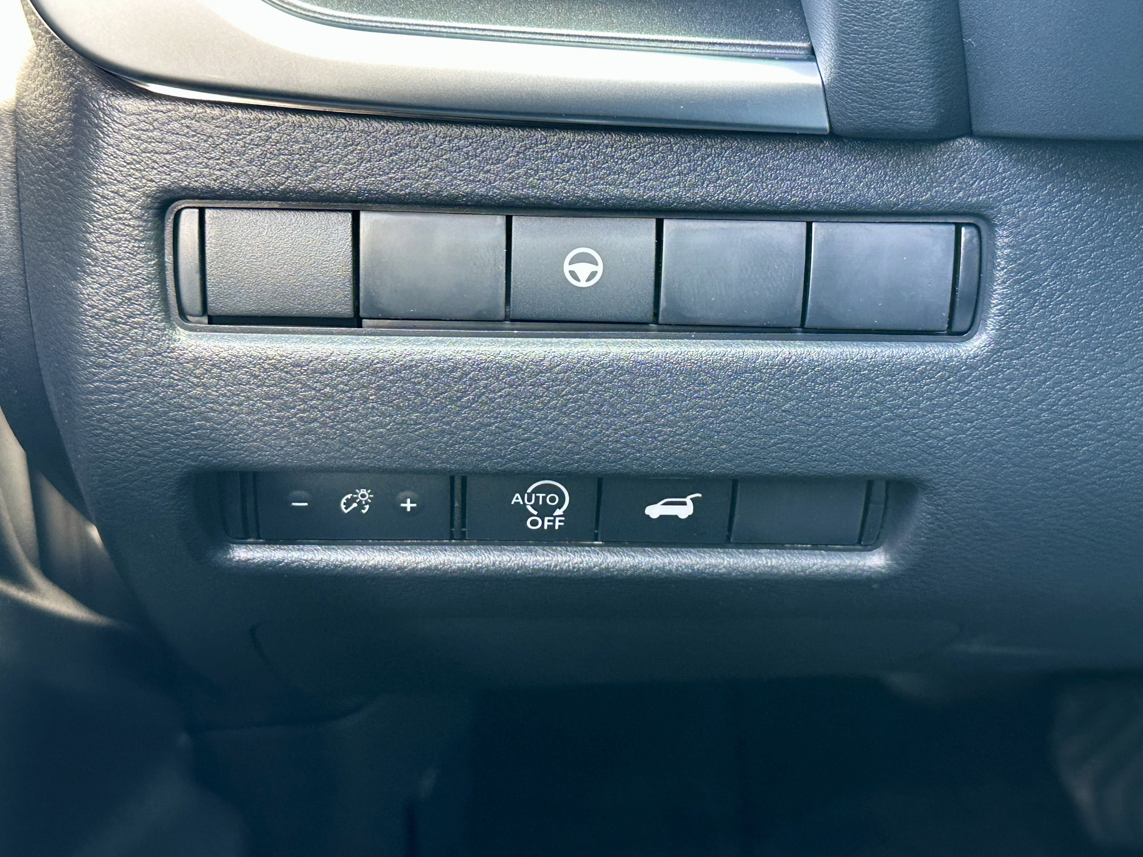 New 2026 Nissan Rogue SV AWD/4WD image 23