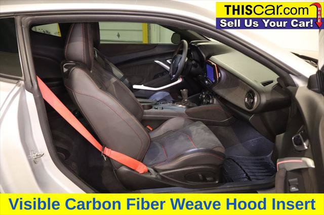 Used 2019 Chevrolet Camaro ZL1 RWD image 27