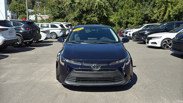 Used 2023 Toyota Corolla LE w/ Carpet Mat Package (TMS) FWD image 2