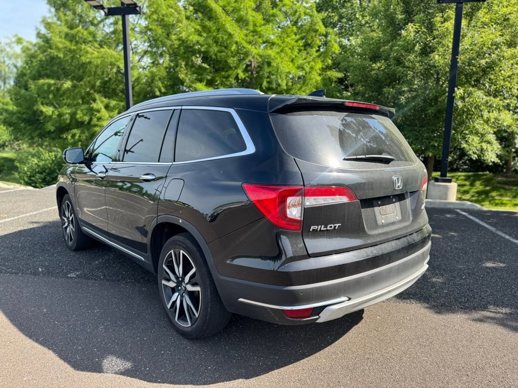 Used 2019 Honda Pilot Touring image 3