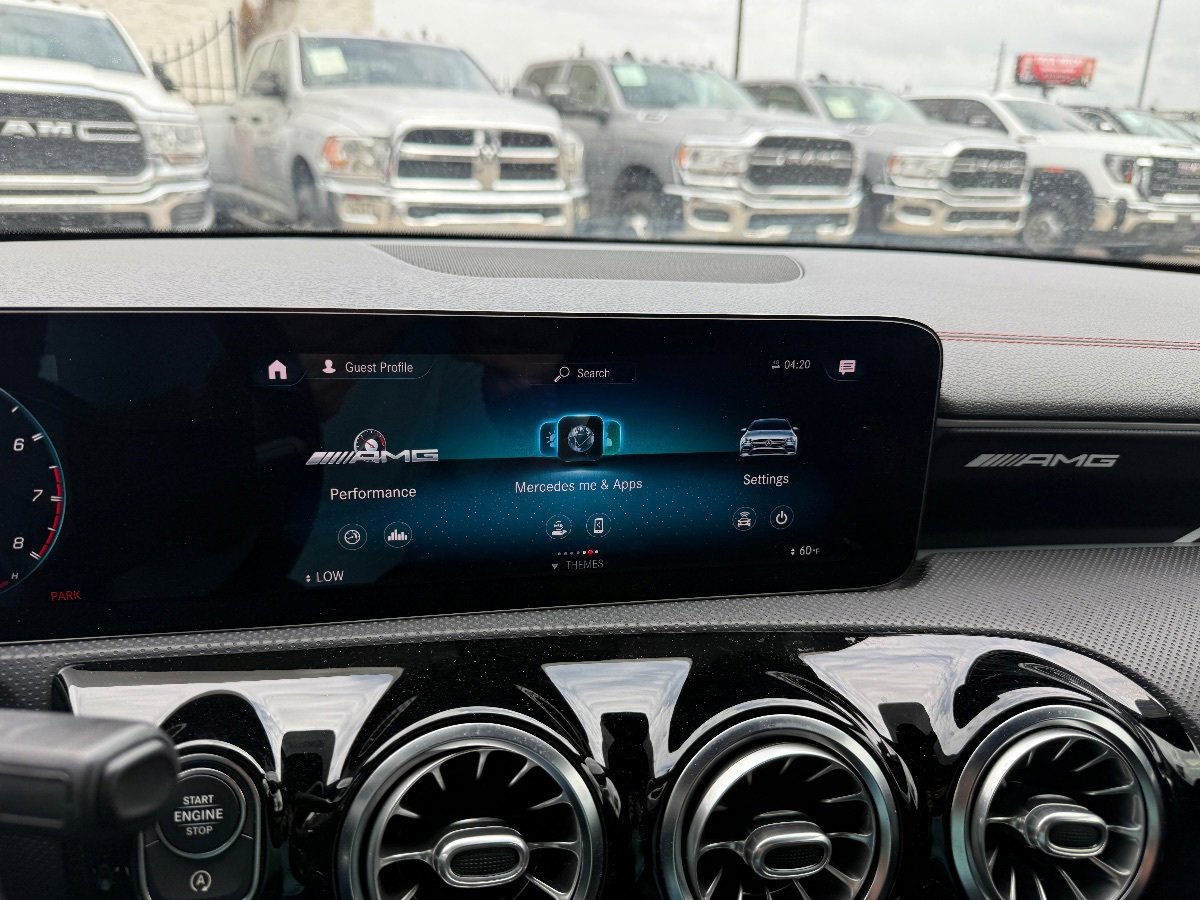 Used 2021 Mercedes-Benz CLA 35 AMG 4MATIC image 27
