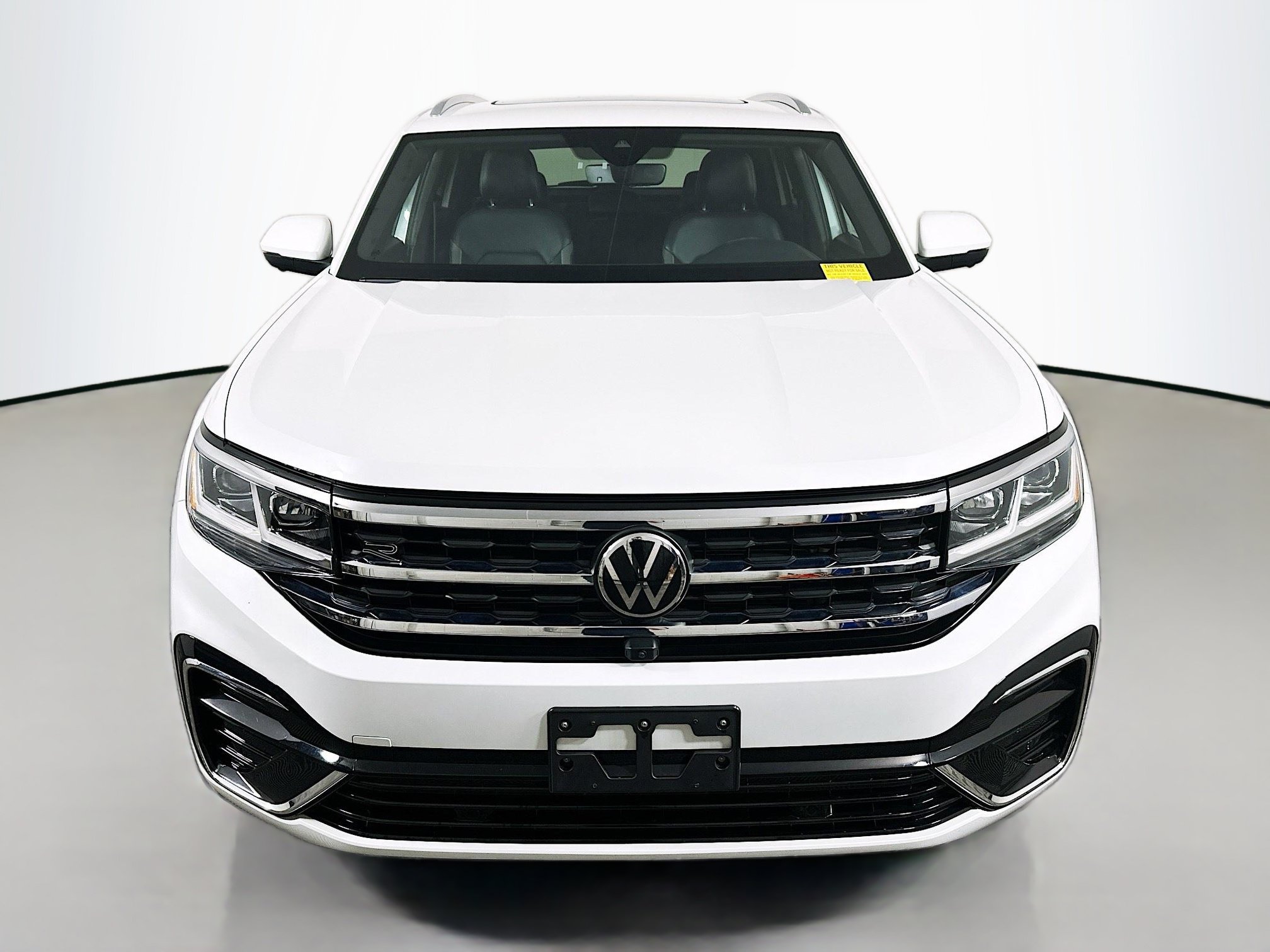 Used 2023 Volkswagen Atlas Cross Sport SEL Premium R-Line AWD/4WD image 2