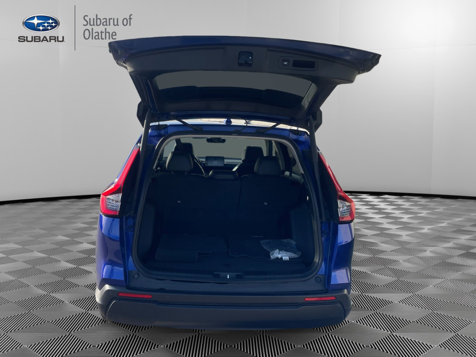 Used 2023 Honda CR-V EX-L image 6