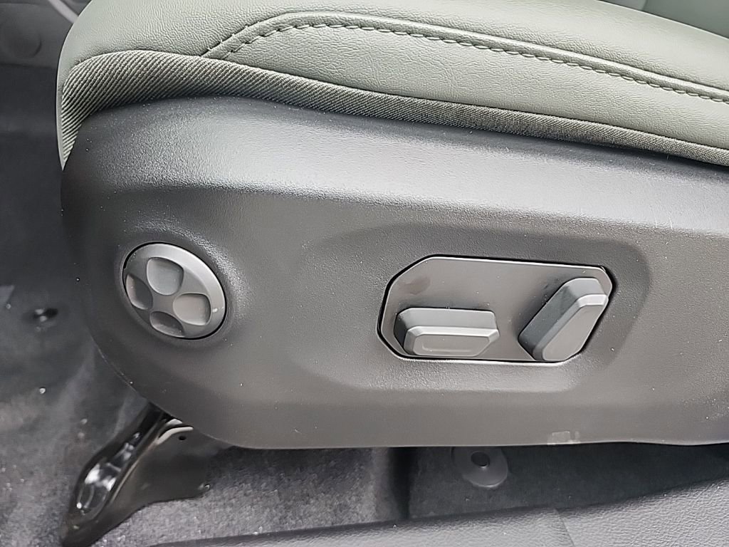 New 2025 Jeep Gladiator Mojave image 26