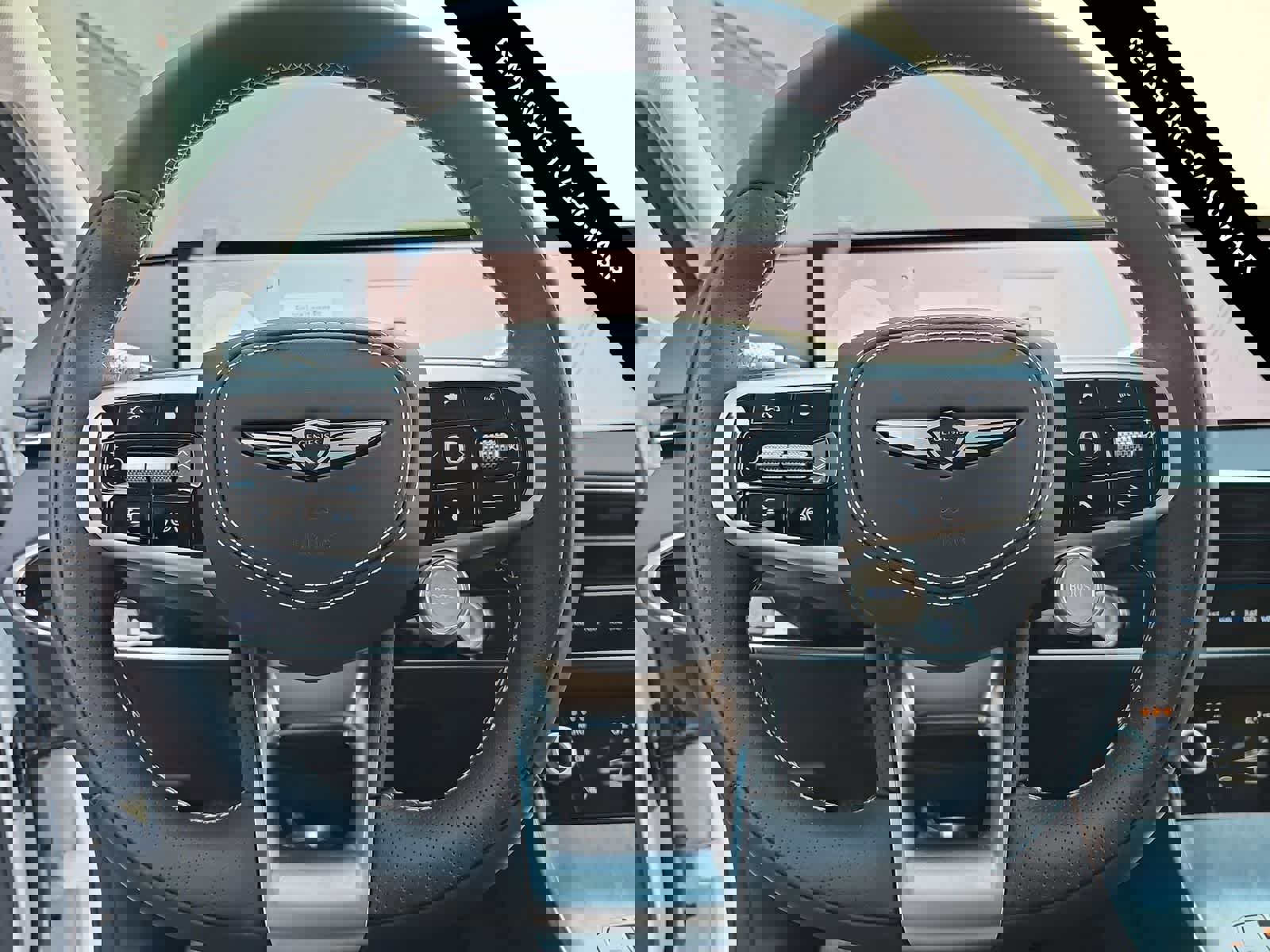 Used 2026 Genesis Electrified GV70 image 19