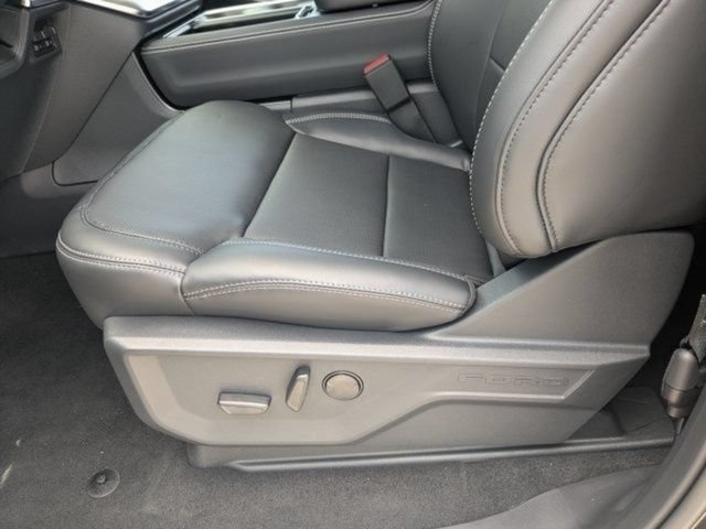 New 2027 Ford Expedition Platinum RWD image 23