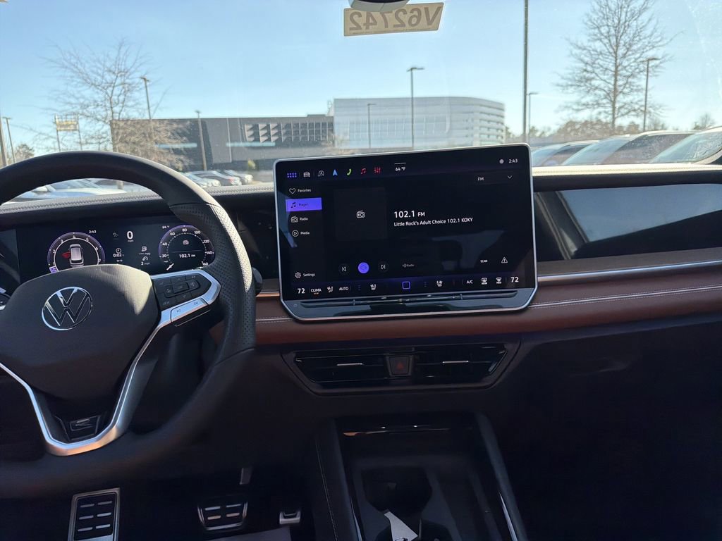 New 2026 Volkswagen Tiguan SEL R-Line image 15