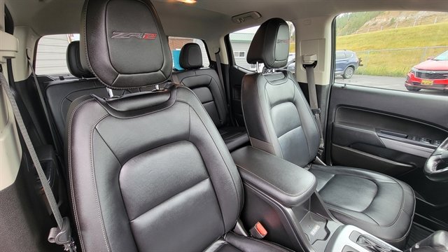Used 2020 Chevrolet Colorado ZR2 image 48