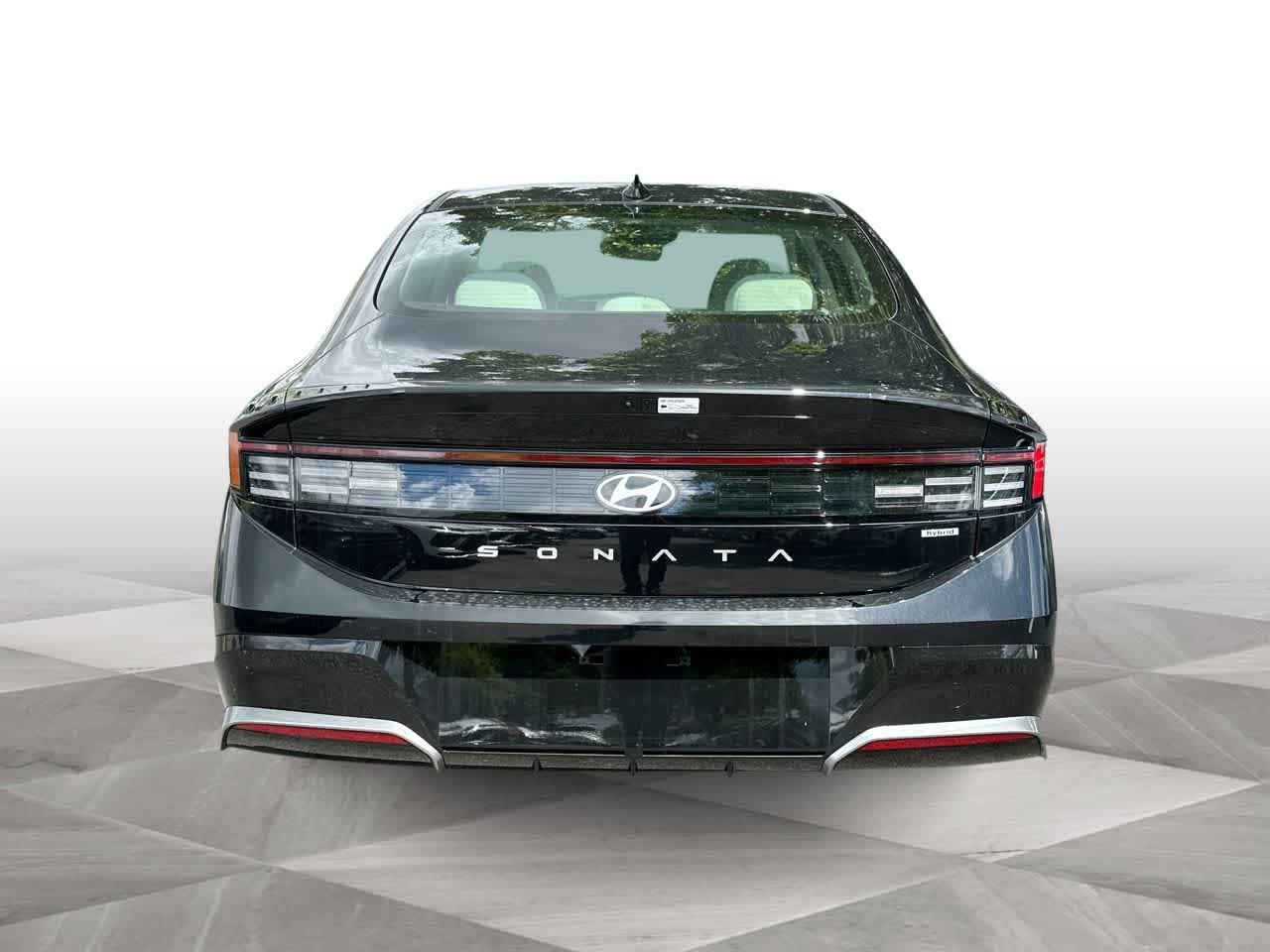 New 2025 Hyundai Sonata SEL FWD image 7