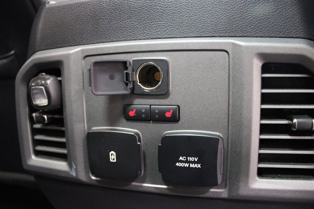 Used 2018 Ford F150 Raptor w/ Equipment Group 802A Luxury image 63