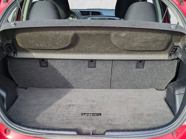 Used 2014 Toyota Yaris SE image 6