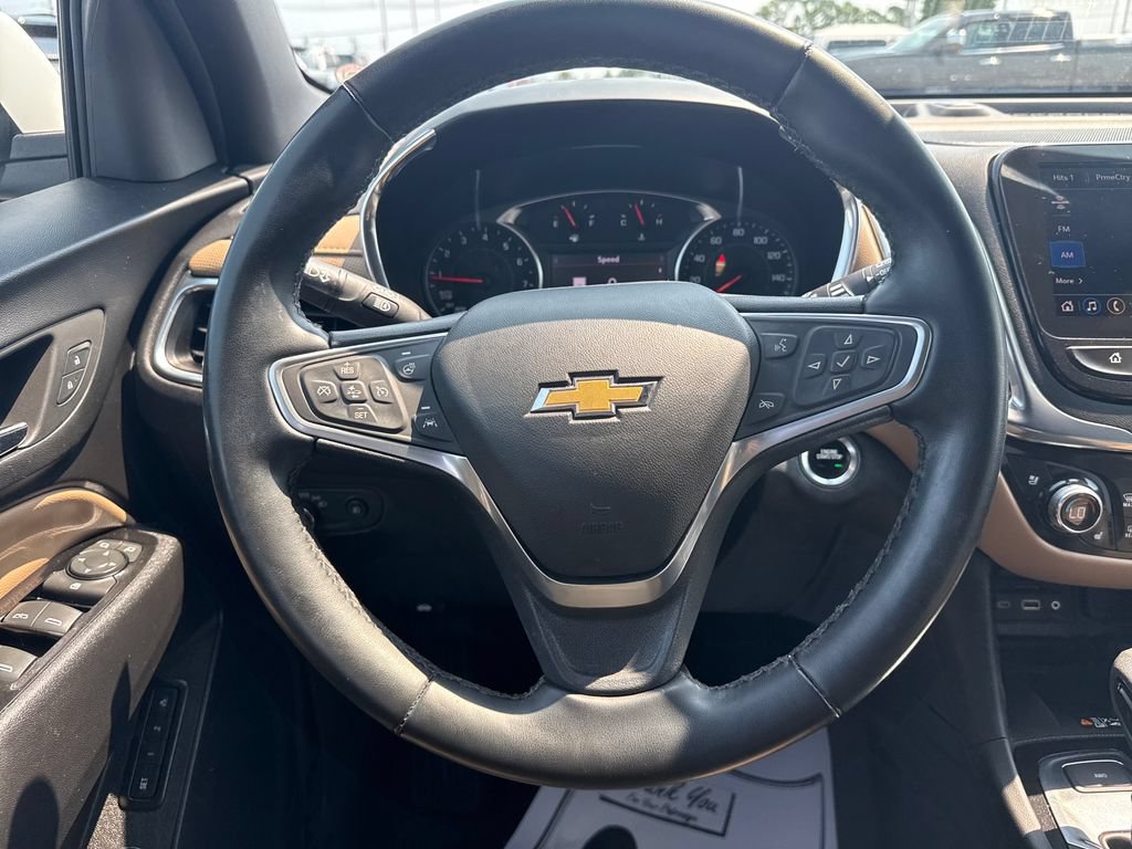Used 2023 Chevrolet Equinox Premier AWD/4WD image 18