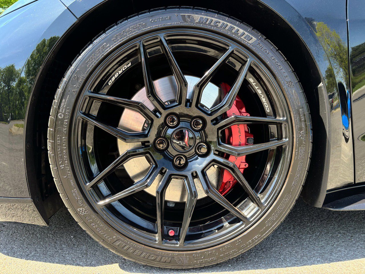 Used 2024 Chevrolet Corvette Z06 w/ Battery Protection Package image 38