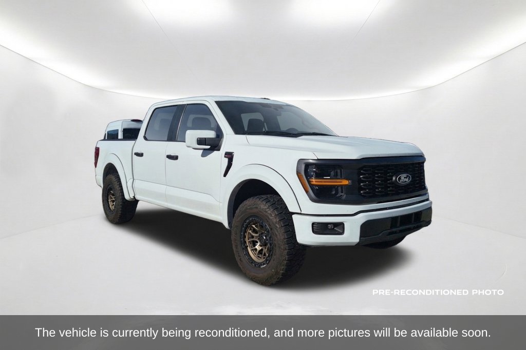 Used 2025 Ford F150 STX w/ Equipment Group 200A RWD image 3