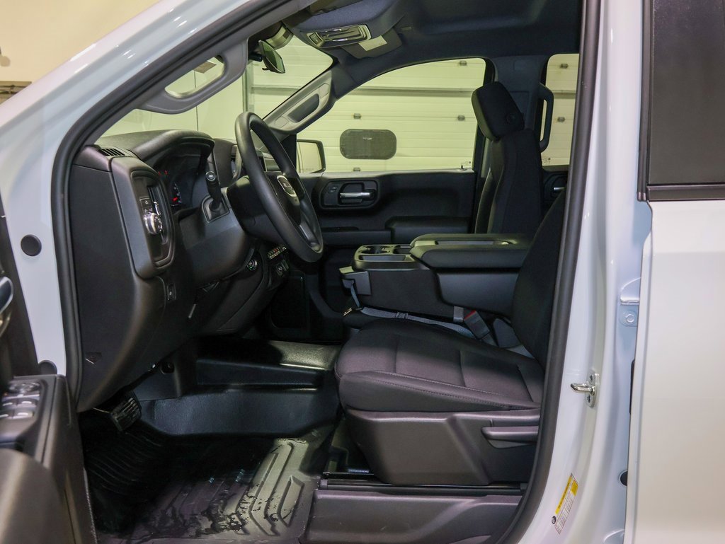 New 2026 GMC Sierra 1500 Pro w/ Convenience Package image 6