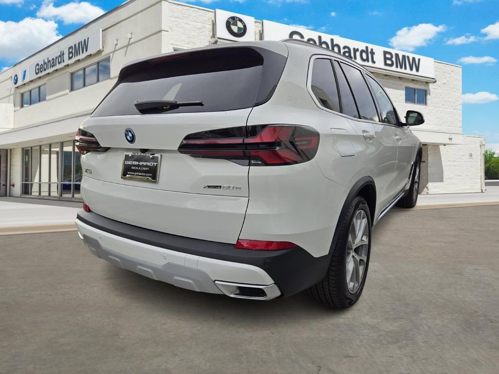 New 2026 BMW X5 xDrive50e w/ Executive Package image 5