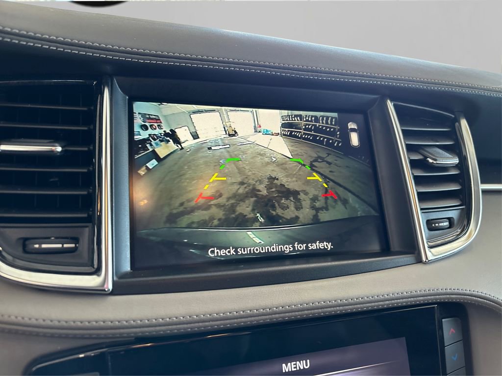 Used 2023 INFINITI QX50 Luxe image 34