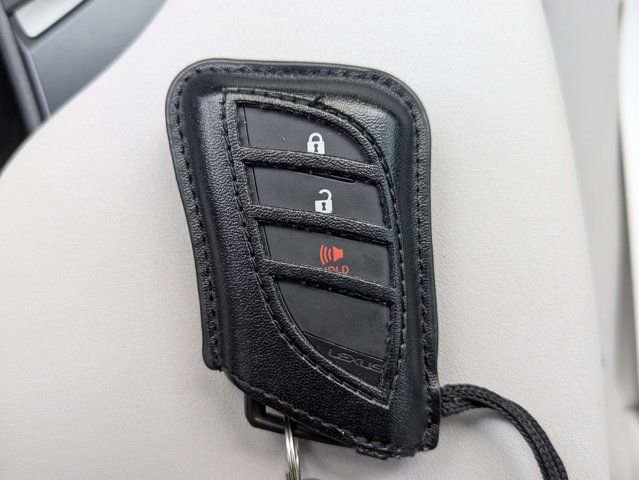 Used 2024 Lexus UX 250h FWD image 31