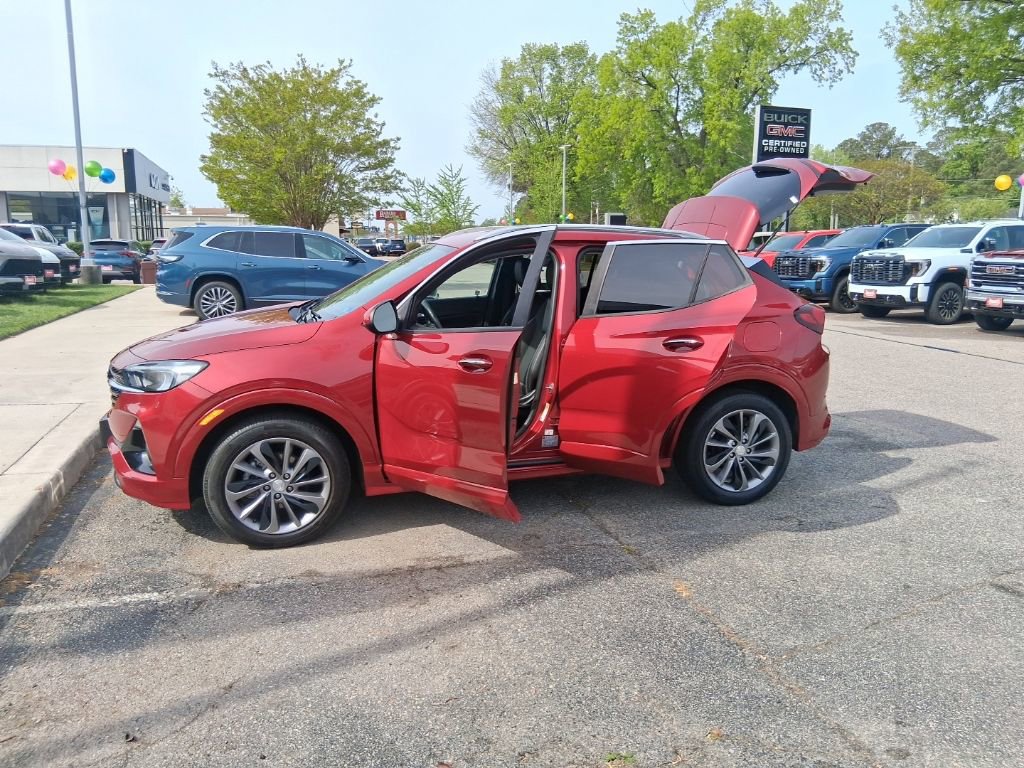 Used 2021 Buick Encore GX Preferred w/ Sport Touring Package image 25