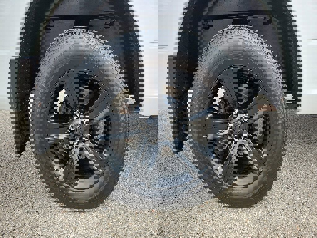 Used 2018 RAM 1500 Sport w/ Sport Premium Group image 5