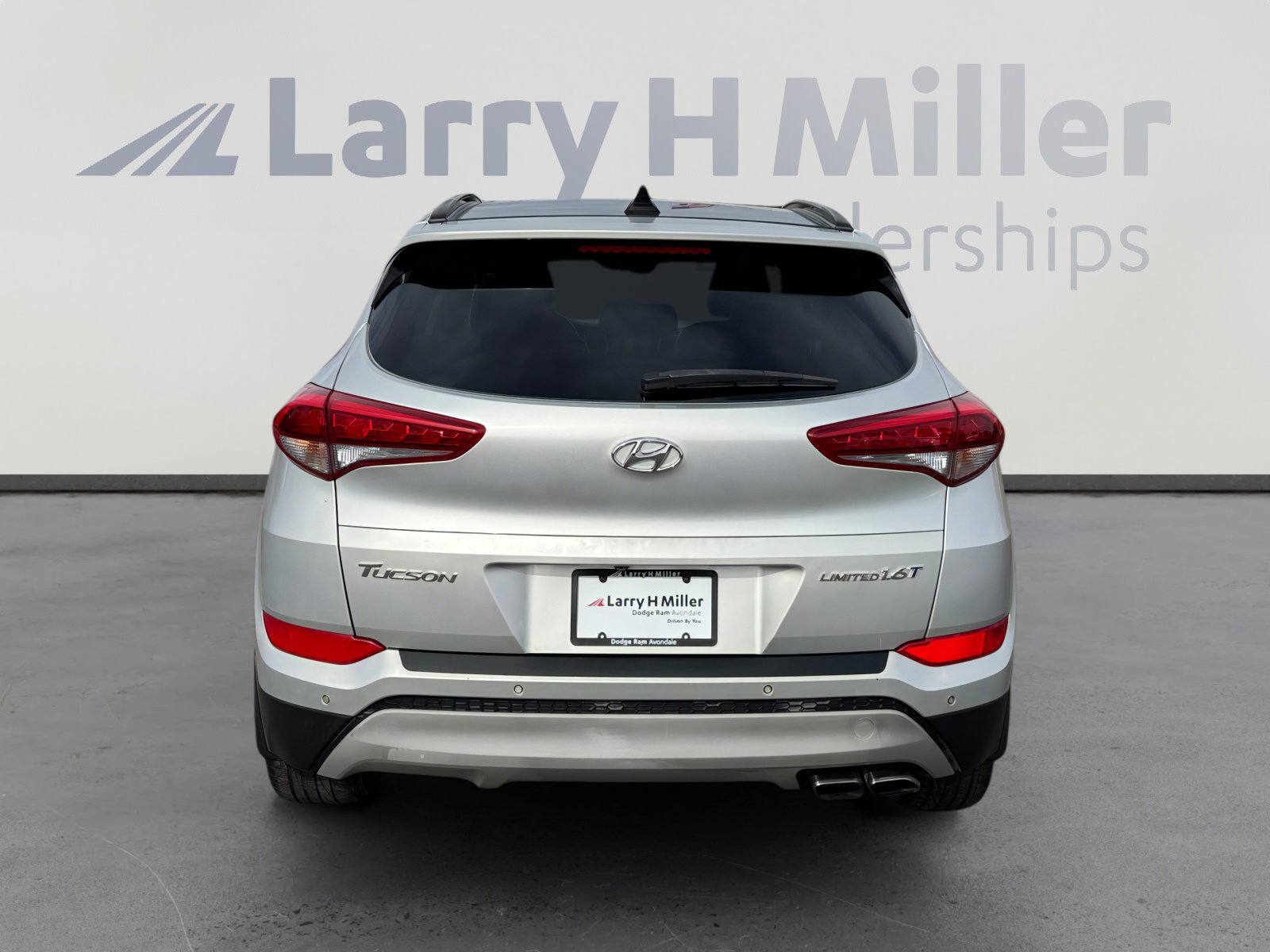Used 2018 Hyundai Tucson Limited w/ Ultimate Package 02 image 4