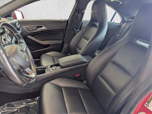 Used 2015 Mercedes-Benz CLA 250 image 15