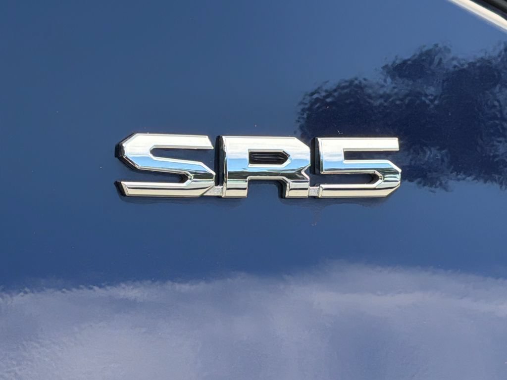 Used 2023 Toyota Tundra SR5 w/ SR5 Premium Package AWD/4WD image 11