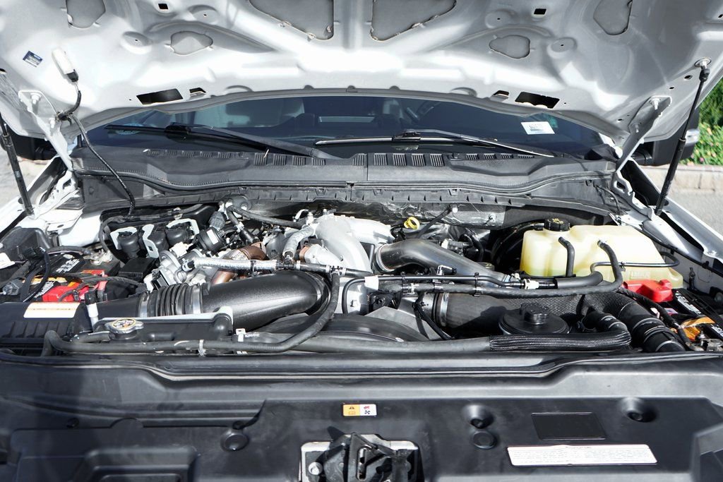 Used 2020 Ford F350 XLT w/ XLT Value Package image 11