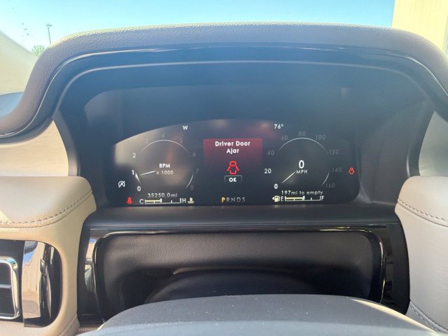 Certified 2022 Lincoln Nautilus FWD w/ Premium Package image 24